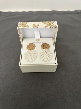 House of Harlow 1960 Cream and Gold Monstera Leaf Drop Earrings